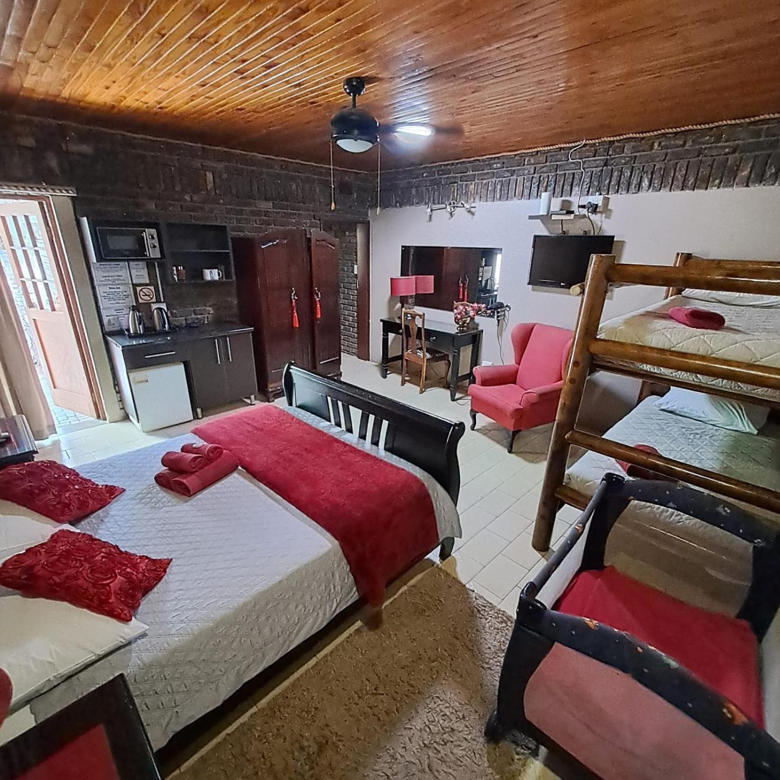 Royal Game Guest House Phalaborwa Dış mekan fotoğraf